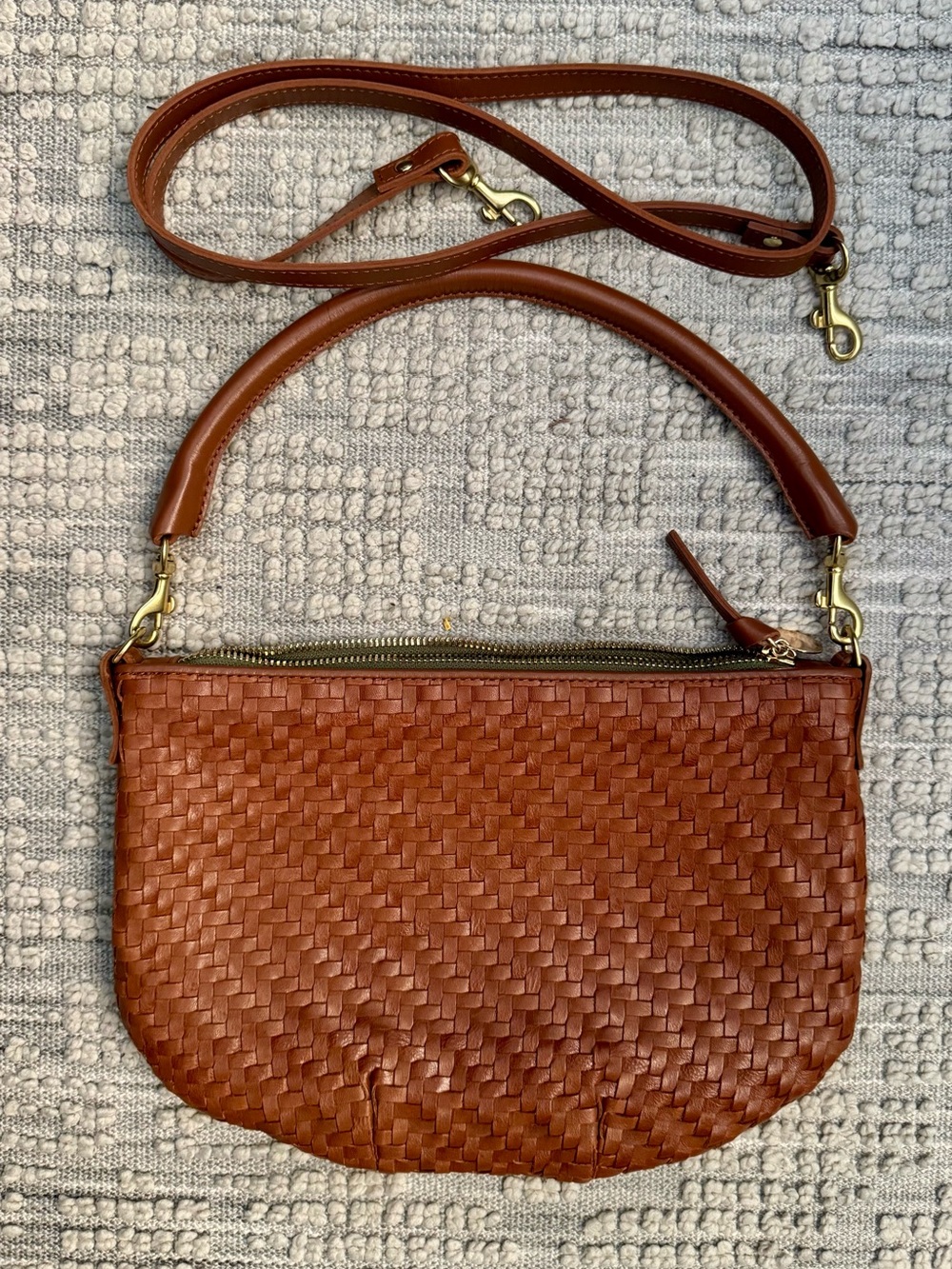 Clare V - Petit Moyen in Hazelnut Zig Zigzag